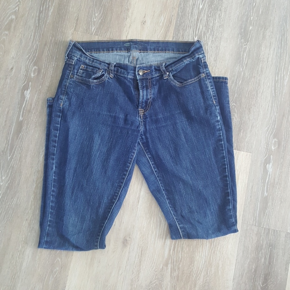 Old Navy Flirt Skinny Jeans